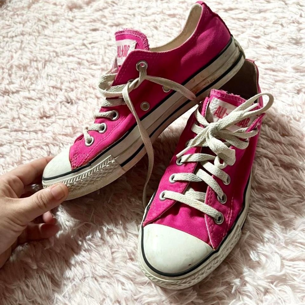 Pink‎ Converse All Star Low Top Chuck Taylor Unisex 7 Eccentric Dopamine Tomboy